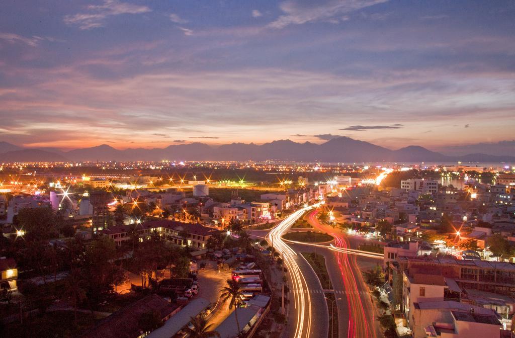 Dream Hotel Da Nang Bagian luar foto